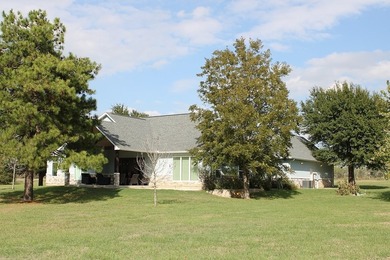 Private ranchette with endless options for uses with +/-25 acres - photo 17