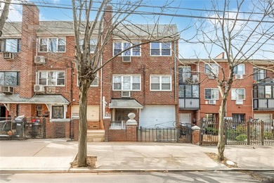 Spacious , legal two family home . Great potential for investors - photo 29