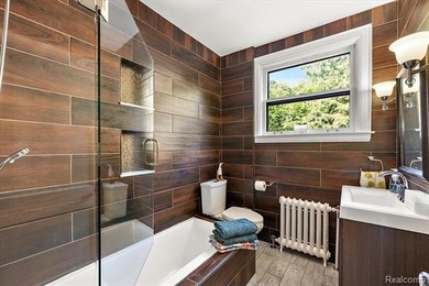 Award-winning historic restoration set on a rare 2.5-acre lot - photo 34