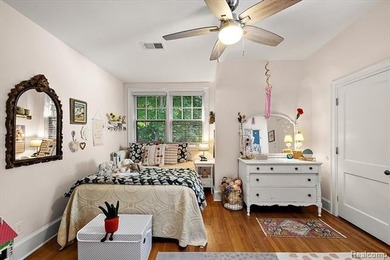 Award-winning historic restoration set on a rare 2.5-acre lot - photo 36
