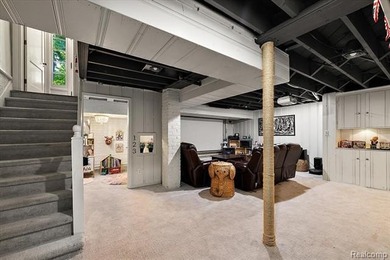 Award-winning historic restoration set on a rare 2.5-acre lot - photo 41