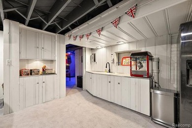 Award-winning historic restoration set on a rare 2.5-acre lot - photo 44