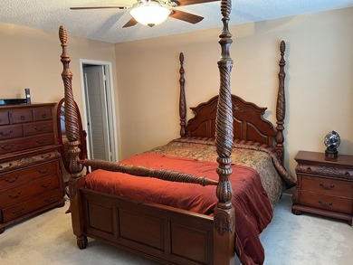 Rarely available Executive Model. Largest 1 bdr penthouse condo - photo 6