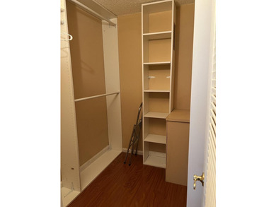 Rarely available Executive Model. Largest 1 bdr penthouse condo - photo 9
