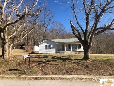 Wolf River Home For Sale in Byrdstown Tennessee