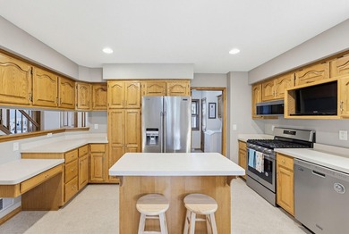 Welcome to Lake Country living at its finest set on a PRISTINE - photo 12