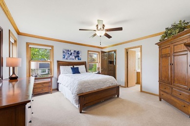 Welcome to Lake Country living at its finest set on a PRISTINE - photo 19