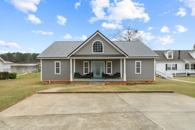 Lake Sinclair Home For Sale in Monroe Georgia