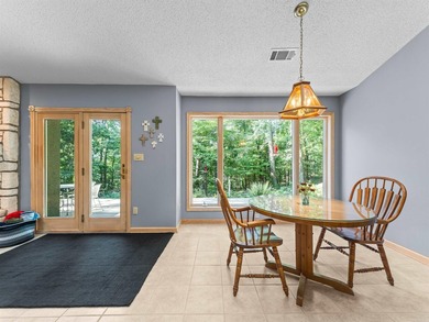 Updated and filled with light! One-level home on a private - photo 13