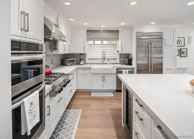 Imagine living out your dream in this absolutely stunning, turn - photo 14