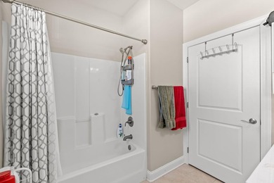 Coastal Luxury & Sweet Serenity at 212 Hull Street located in - photo 22