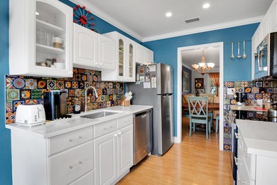 Welcome to this bright 2-bedroom, 2-bathroom condominium located - photo 9