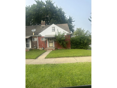 Lake Saint Clair Home Sale Pending in Detroit Michigan
