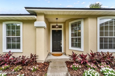 Welcome to this beautifully maintained family home featuring 3 - photo 4