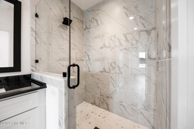 Welcome to an extraordinary new construction waterfront home - photo 15