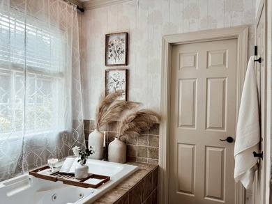 Welcome home to this newly updated, all-brick designer residence - photo 28