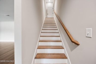 Welcome to an extraordinary new construction waterfront home - photo 29