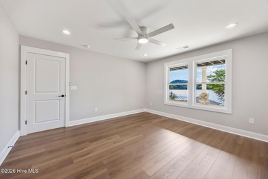 Welcome to an extraordinary new construction waterfront home - photo 33