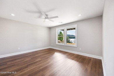Welcome to an extraordinary new construction waterfront home - photo 36