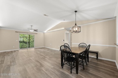 Move in ready 2 bedroom, 2 bath with attached 1 car garage and - photo 4