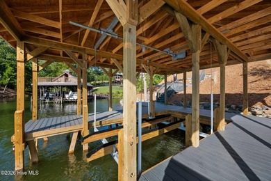 Welcome to an extraordinary new construction waterfront home - photo 47