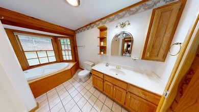 Meticulously maintained log cabin located in River Ridge estates - photo 7