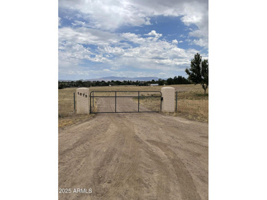 (private lake, pond, creek) Acreage For Sale in Chino Valley Arizona