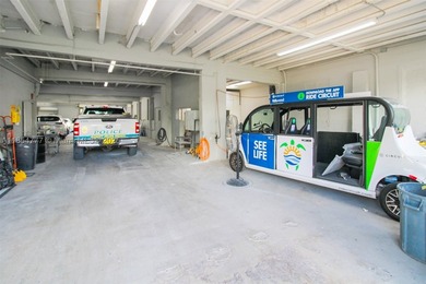 High-End Auto Body Shop & Prime Real Estate - For Sale in - photo 11