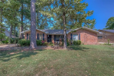 Spring Lake Home For Sale in Shreveport Louisiana