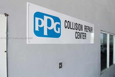 High-End Auto Body Shop & Prime Real Estate - For Sale in - photo 27