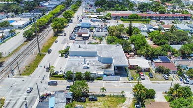 High-End Auto Body Shop & Prime Real Estate - For Sale in - photo 35