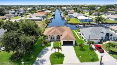 Cape Coral Lakes Area Home For Sale in Cape Coral Florida