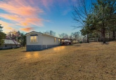 Lake Home For Sale in Galena, Missouri
