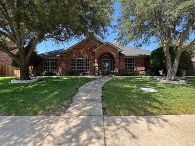 Lake Ray Hubbard Home For Sale in Rowlett Texas