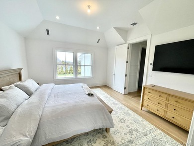 Now complete, this stunningly new transitional home has a Wow - photo 15