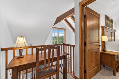 Welcome to 14 Golden Bench Court, where mountain elegance meets - photo 22