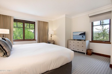 This is a 3 bedroom residence at the Bachelor Gulch with a large - photo 28