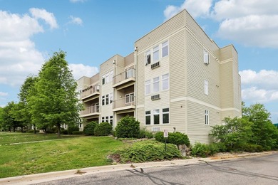 Price Reduced! Midtown Commons Neighborhood! Discover perfect - photo 35