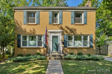 Reeds Lake Home For Sale in East Grand Rapids Michigan