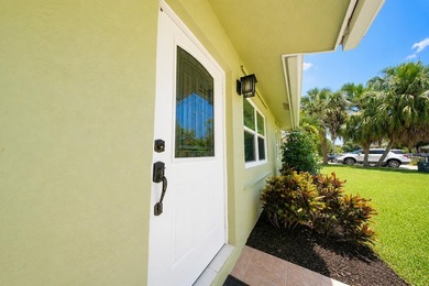 Welcome to this beautifully maintained CBS construction home - photo 3