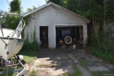 Don't Miss this Opportunity to make this your Dream Home in - photo 14