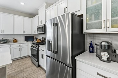 Welcome to 55+ Esplanade at Tradition! This beautifully upgraded - photo 16