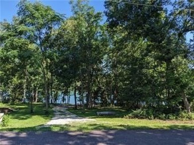 Lake Lot For Sale in Linn Valley, Kansas