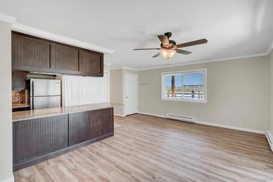 Welcome to waterfront paradise at the desirable Anchorage with - photo 24