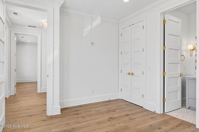THIS IS WHAT YOU HAVE BEEN WAITING FOR!!!!! Located in the heart - photo 33