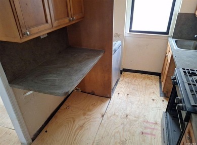 Co-op Style Home. This Home Features 2 Bedrooms, Full Bath, Lr & - photo 12