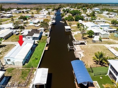 Waterfront opportunity in Flamingo Bay! This newly renovated - photo 3