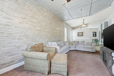 BEST PRICE IN PORTOFINO SHORES. Spacious 4 Bdrm Home In - photo 11