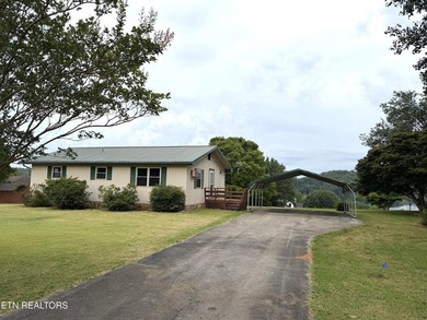 Wonderful lake views welcome you to this charming home situated - photo 2
