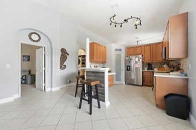 BEST PRICE IN PORTOFINO SHORES. Spacious 4 Bdrm Home In - photo 13